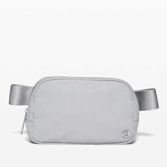 lululemon athletica Handbags - Lululemon Everywhere Belt Bag Silver Drop